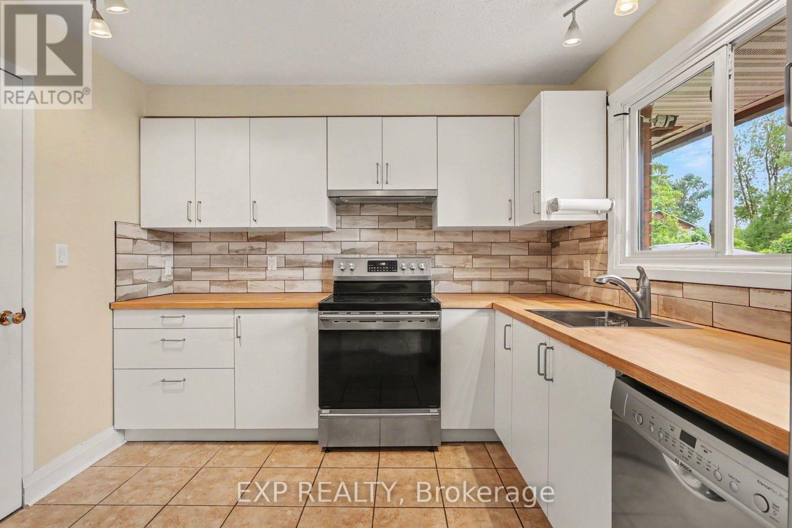 4 Bed, 3 Bath House for Sale in Ottawa – 26 – 1594 FORTIER STREET, Ottawa – MLS# X13660916 - Image 10