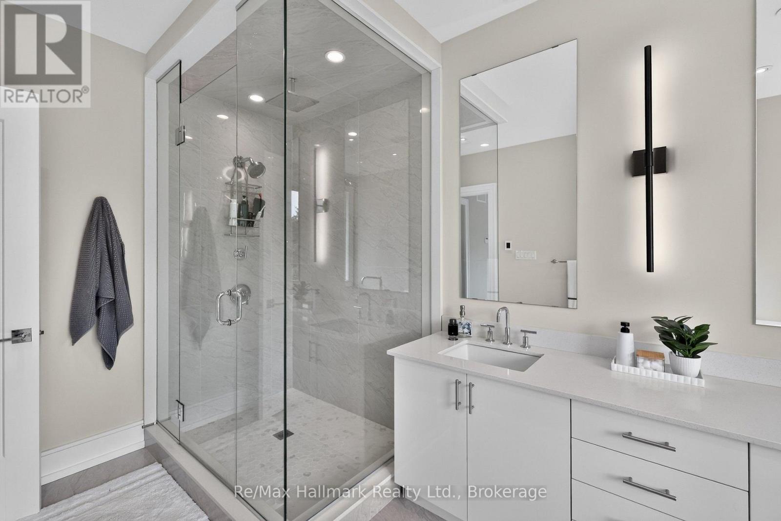 #14 10 MAPLE GROVE DRIVE - Image 36