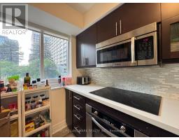 501 - 35 Balmuto Street, Toronto, ON M4Y0A3 Photo 8