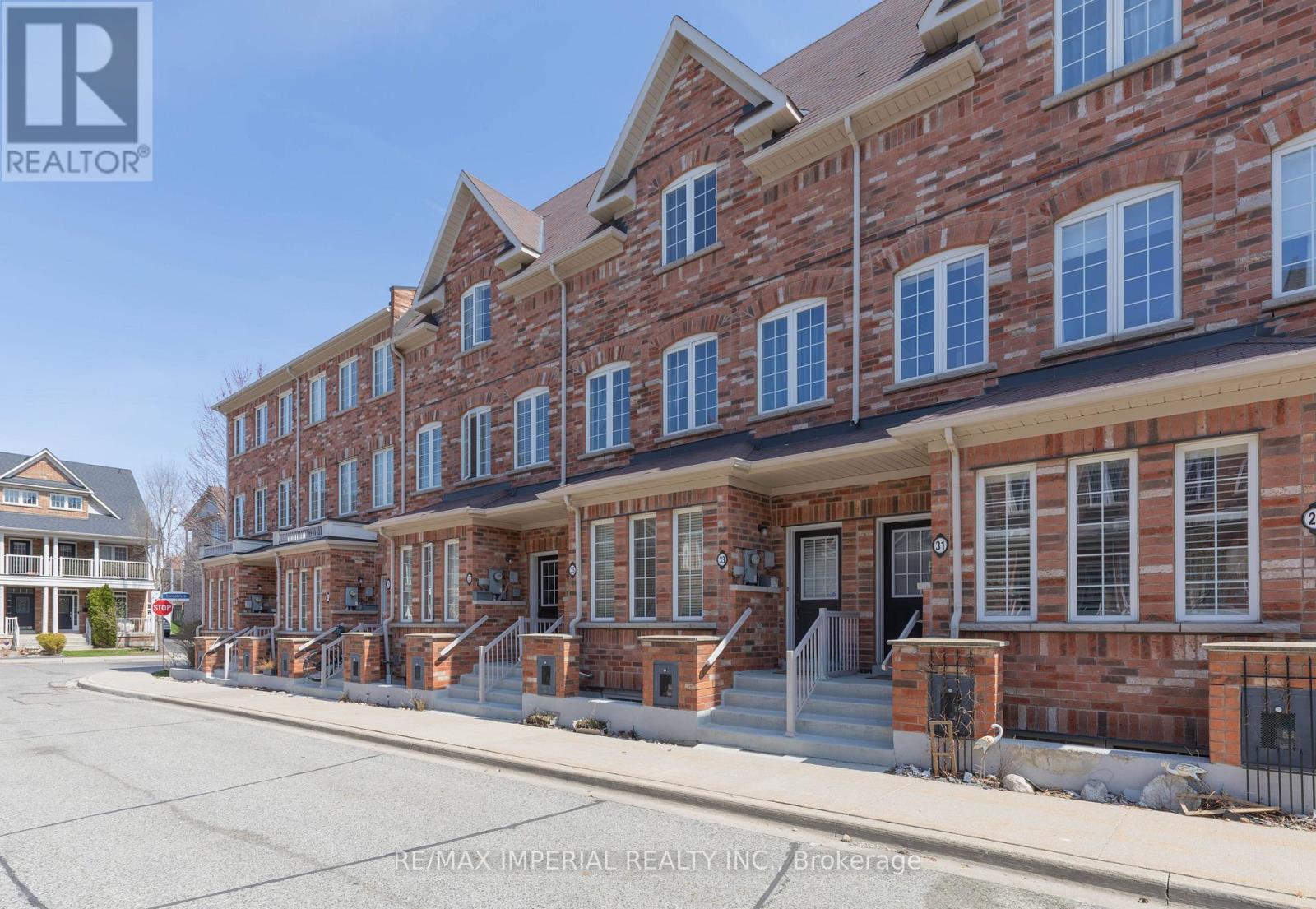 37 CARNAHAN TERRACE, Toronto (East End-Danforth) — photo 2