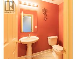37 Carnahan Terrace, Toronto, ON M4E0B2 Photo 9