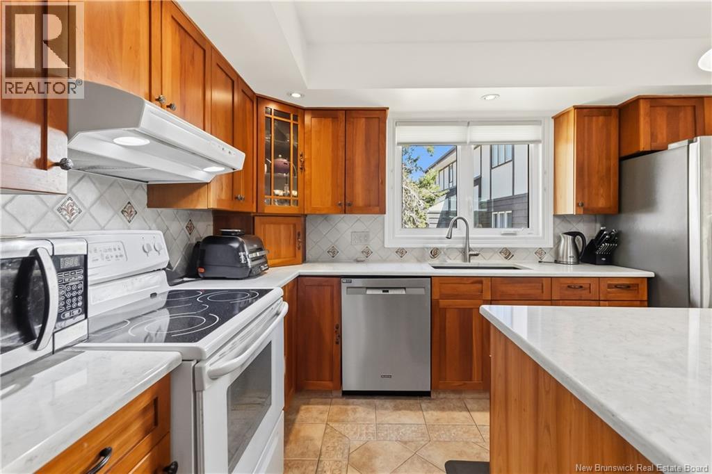 35 Firwood Crescent - 8