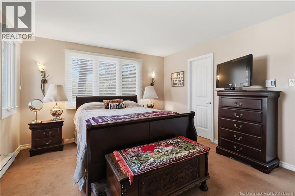 35 Firwood Crescent - 25