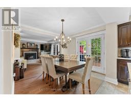 Eating area - 605 Elizabeth Street, Pembroke, ON K8A1X3 Photo 12