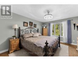 605 Elizabeth Street, Pembroke, ON K8A1X3 Photo 20
