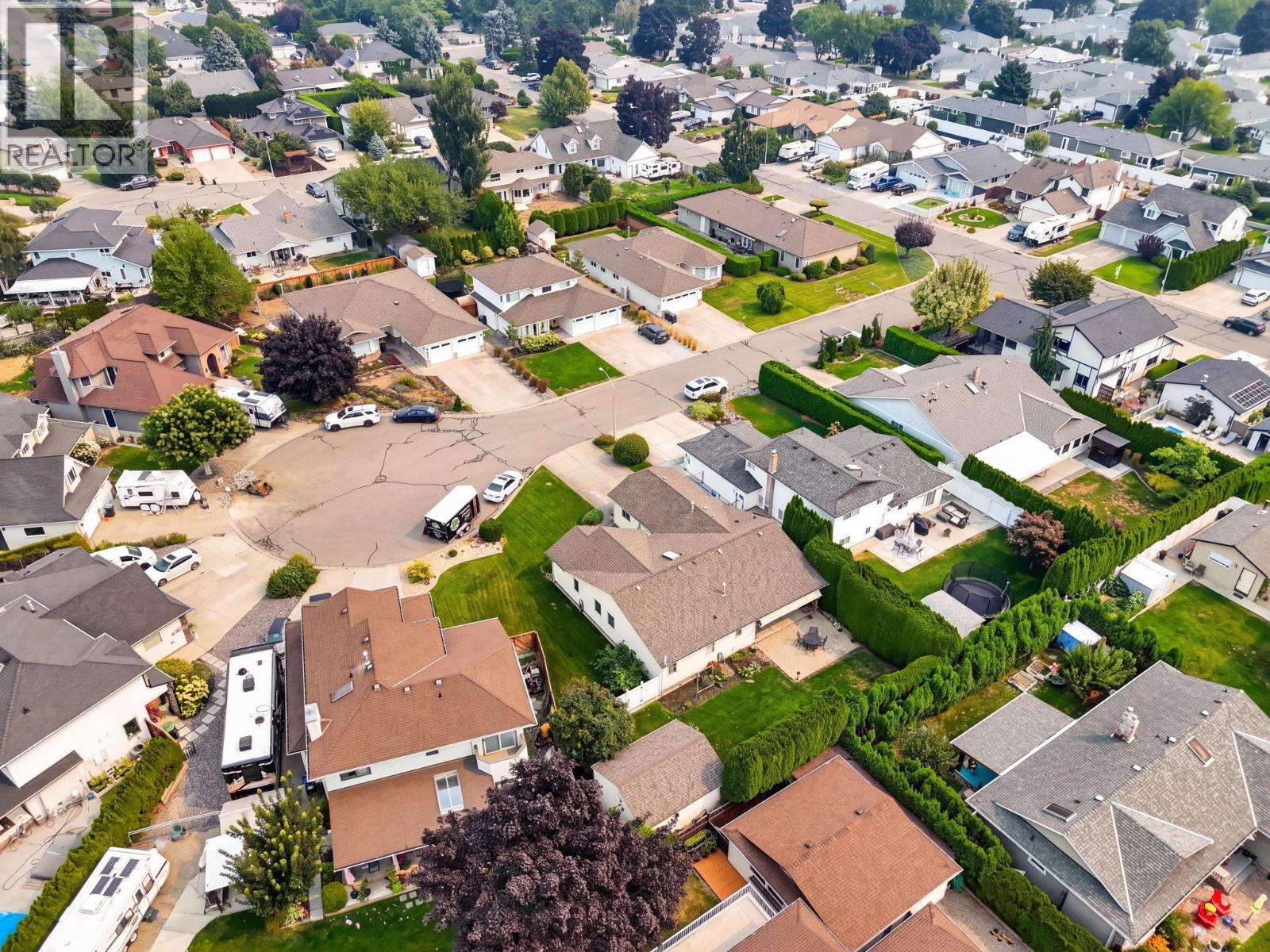 1025 Cushing Court - 41