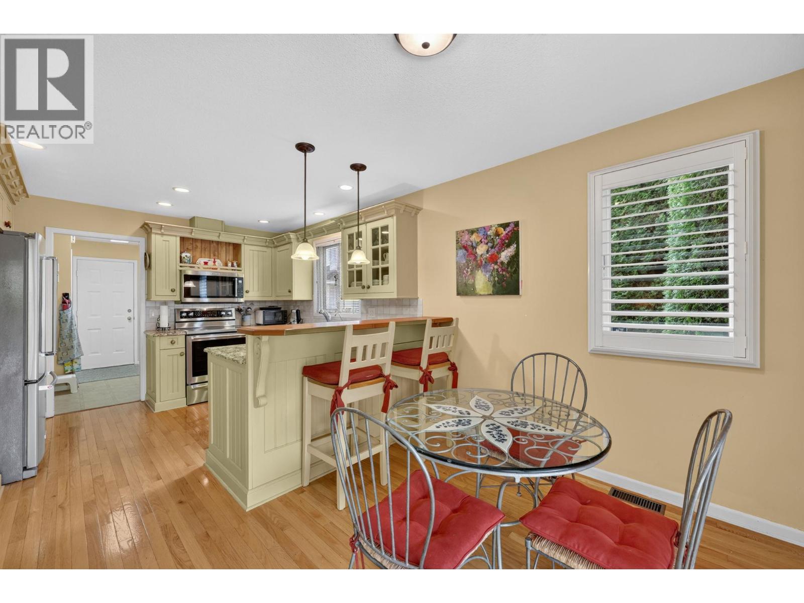 1025 Cushing Court - Image 18