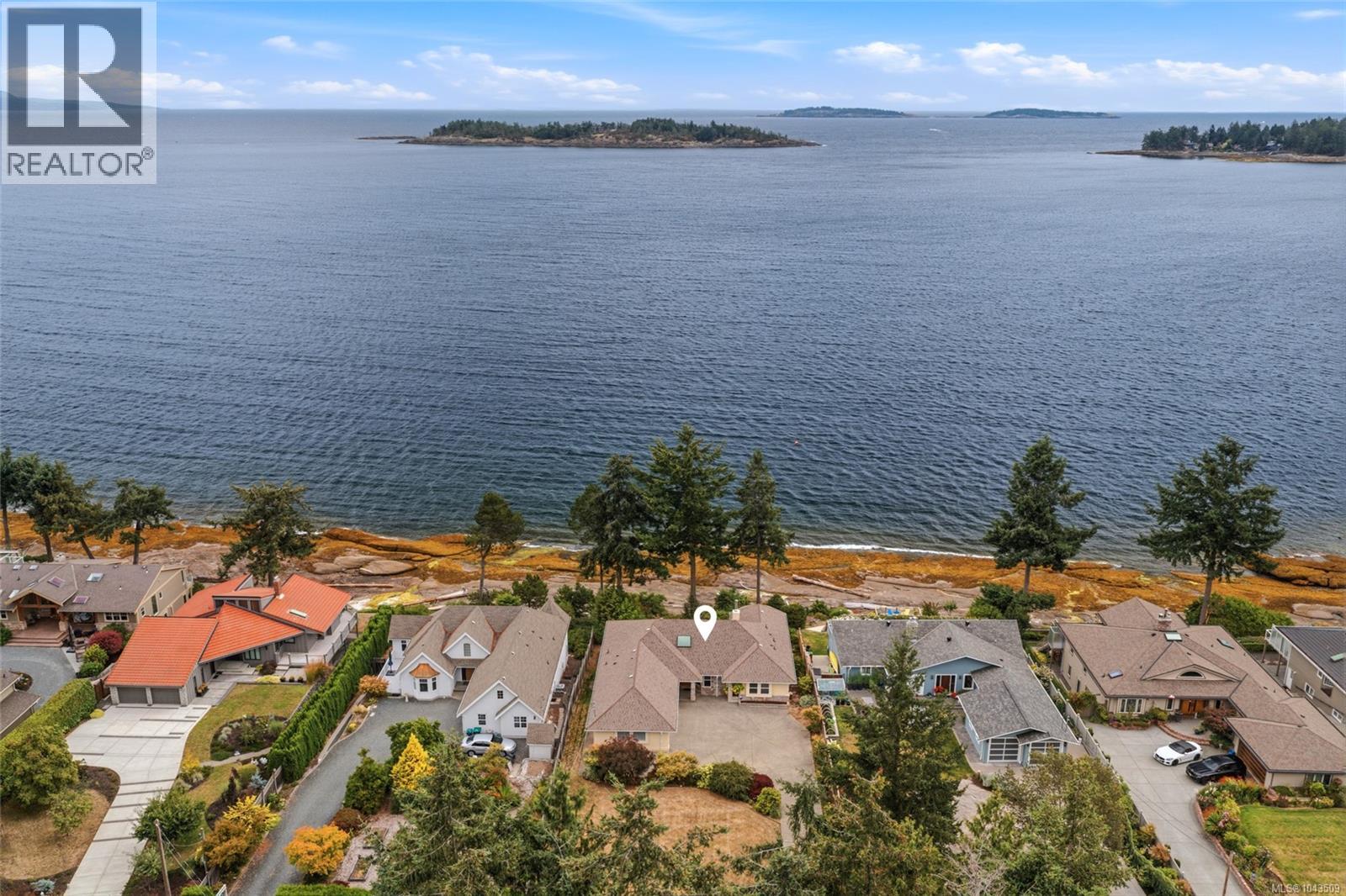 1432 Madrona Dr, Nanoose Bay — photo 3