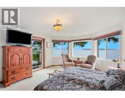 Living room - 1432 Madrona Dr, Nanoose Bay, BC V9P9C9 Photo 15