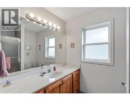 Entrance - 1432 Madrona Dr, Nanoose Bay, BC V9P9C9 Photo 21