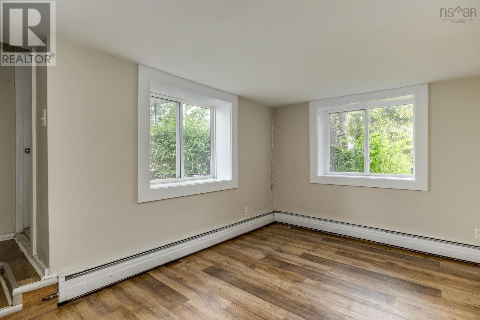 Property 36 of 50 of 103 Rufus Avenue