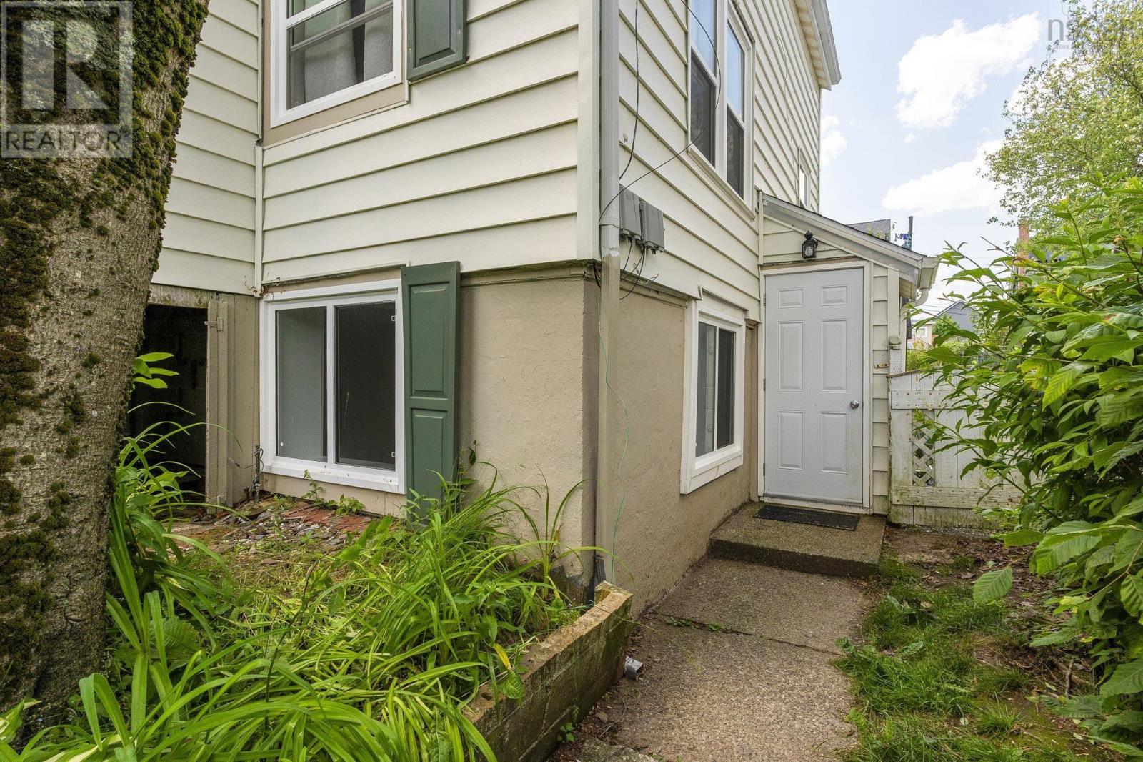 103 Rufus Avenue - 34