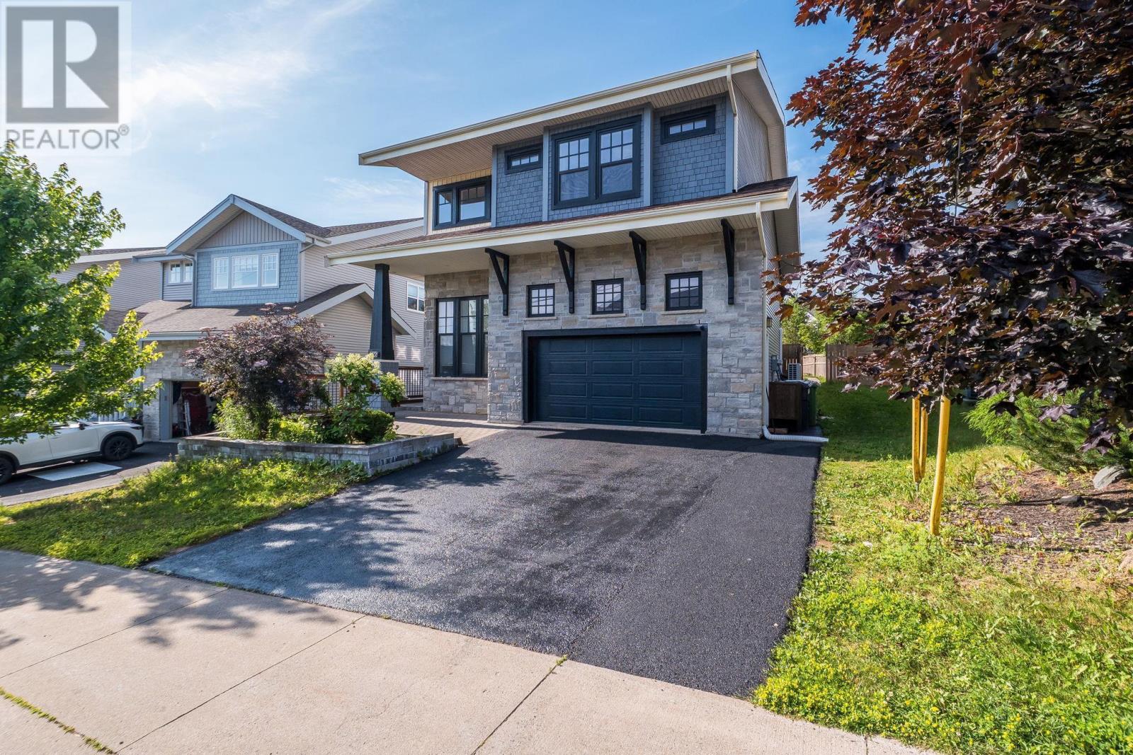 166 Hollyhock Way - 4