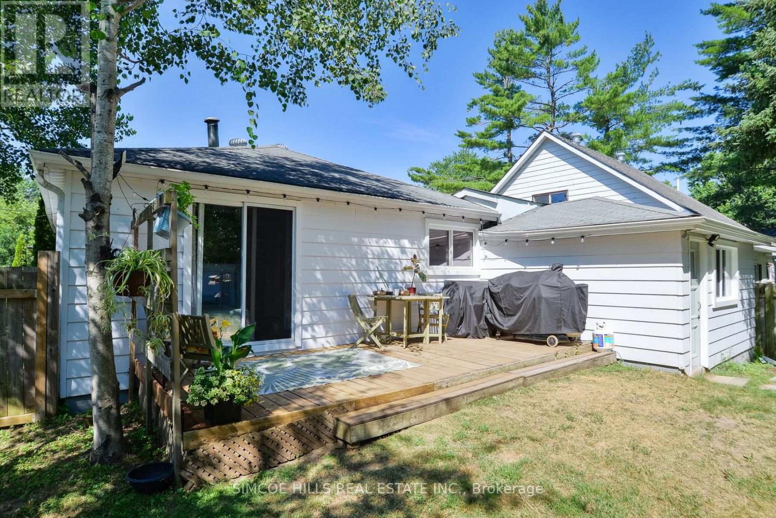 3433 BEACHVIEW AVENUE - 18