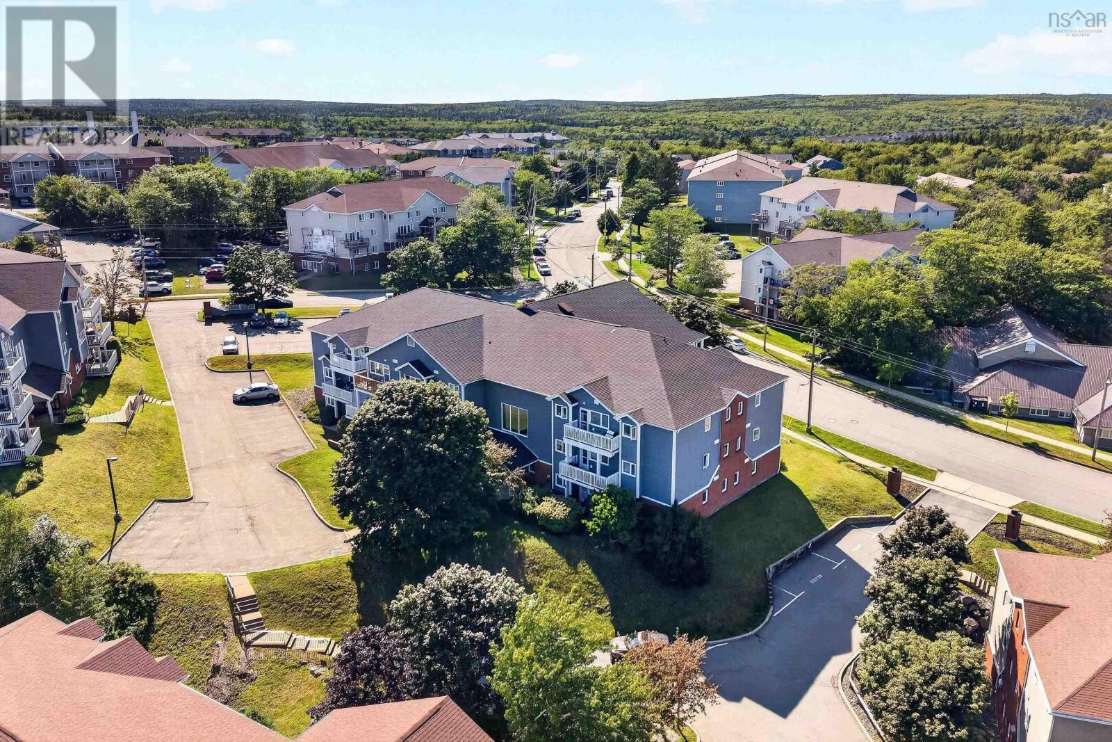102 126 Farnham Gate Road, Halifax — photo 2