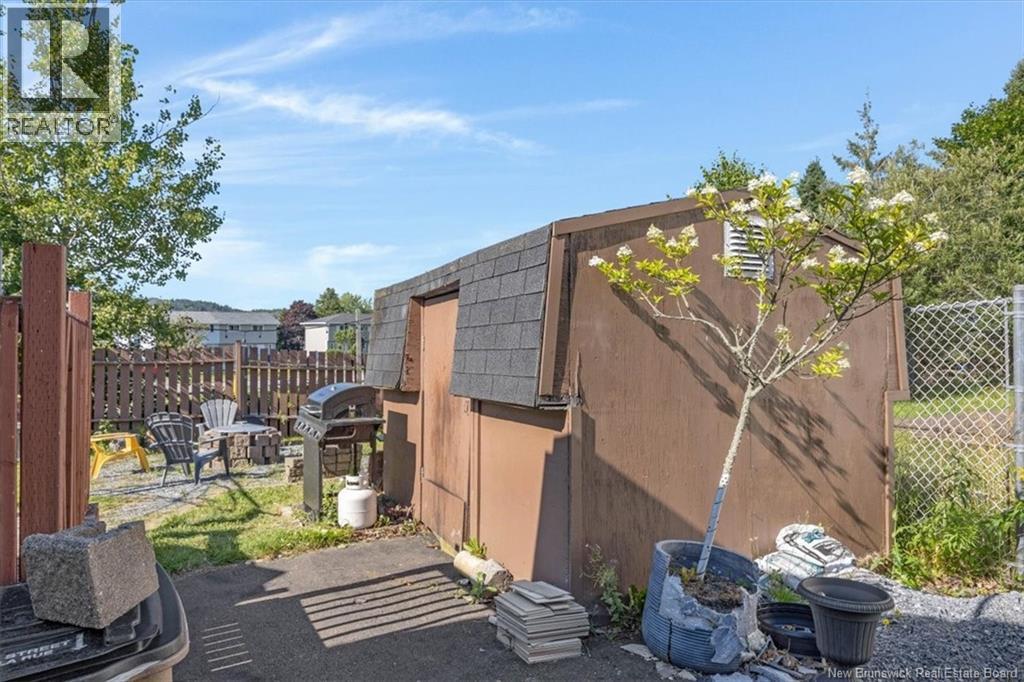25 Parkhill Drive - 37