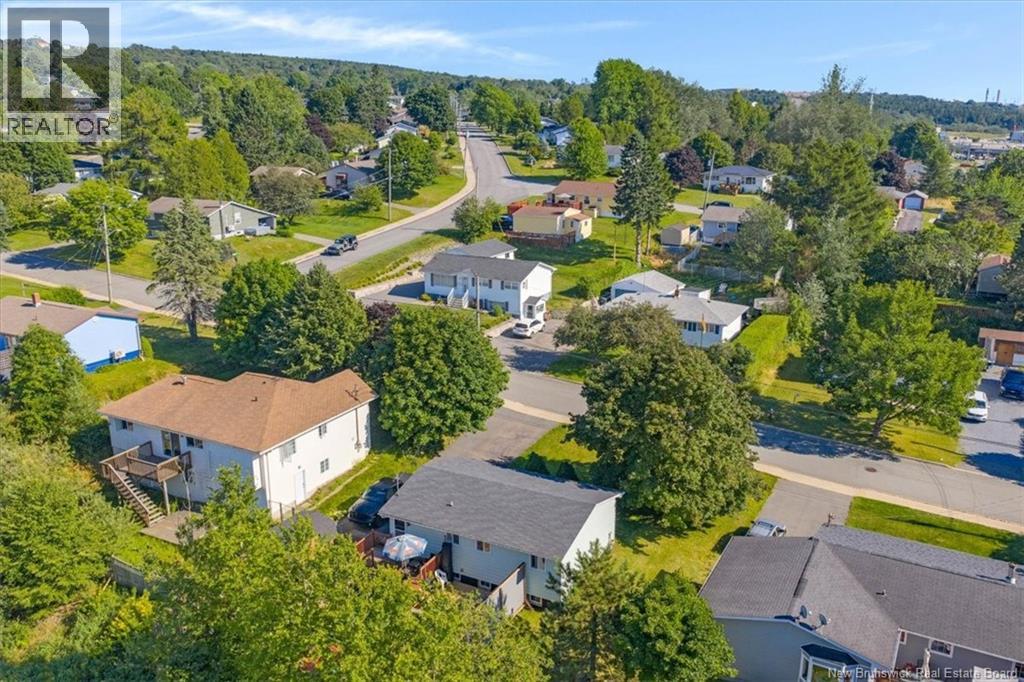 25 Parkhill Drive - 44