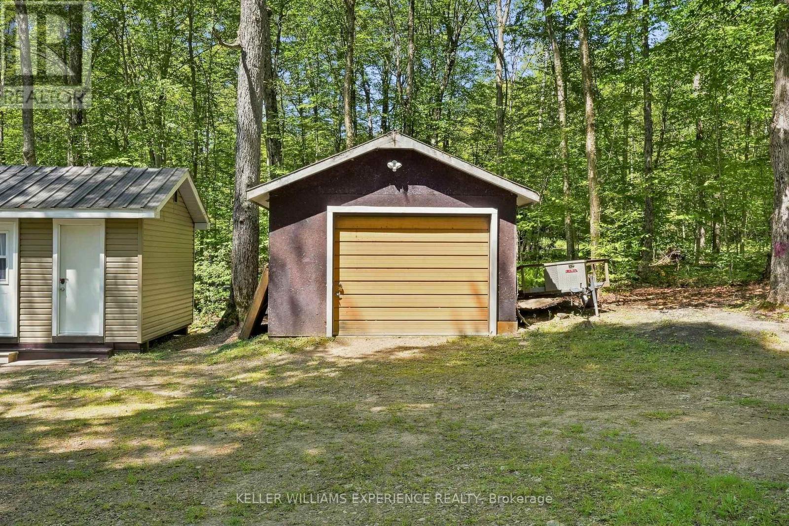 548 SILVER LAKE ROAD - 19