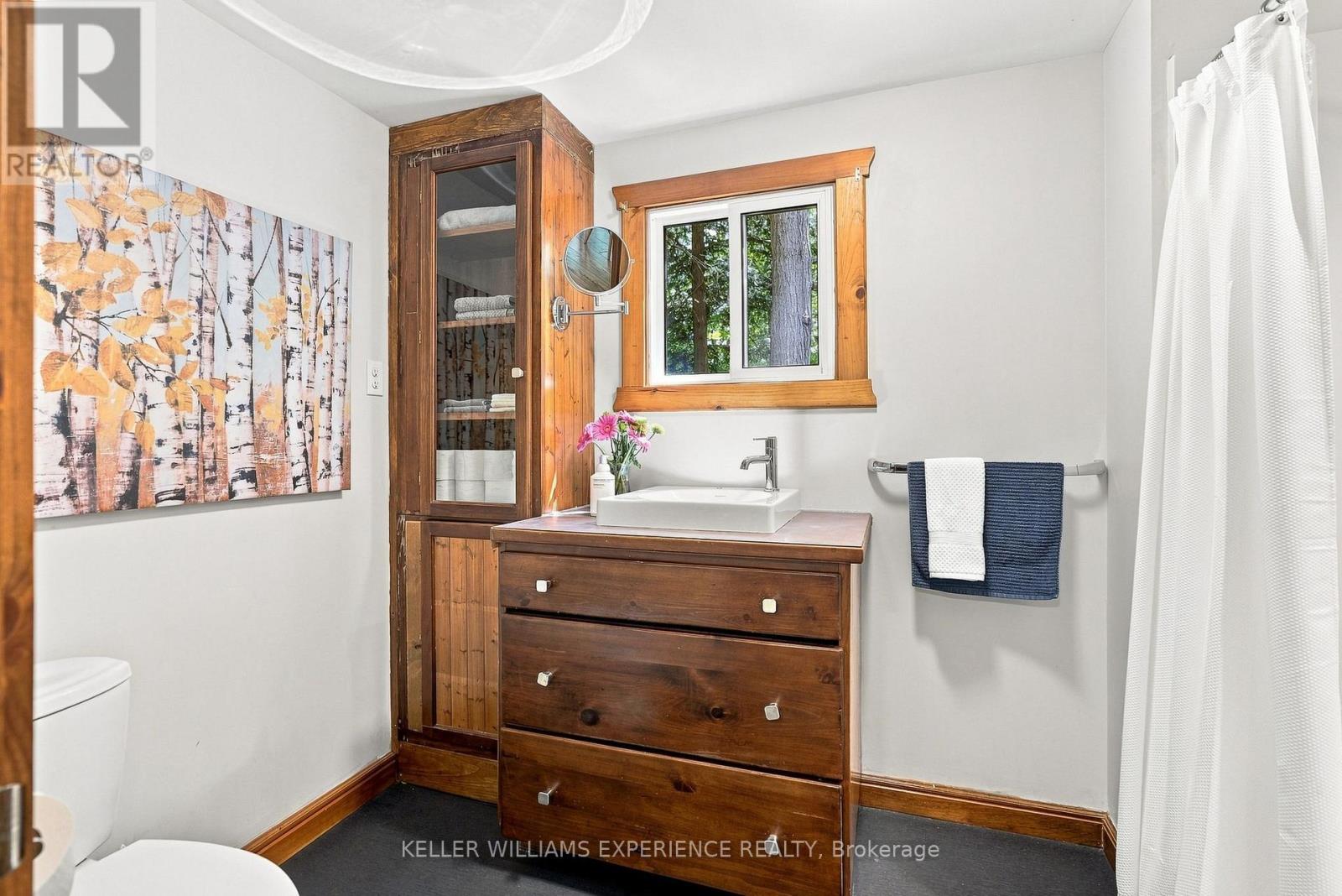 548 SILVER LAKE ROAD - 34