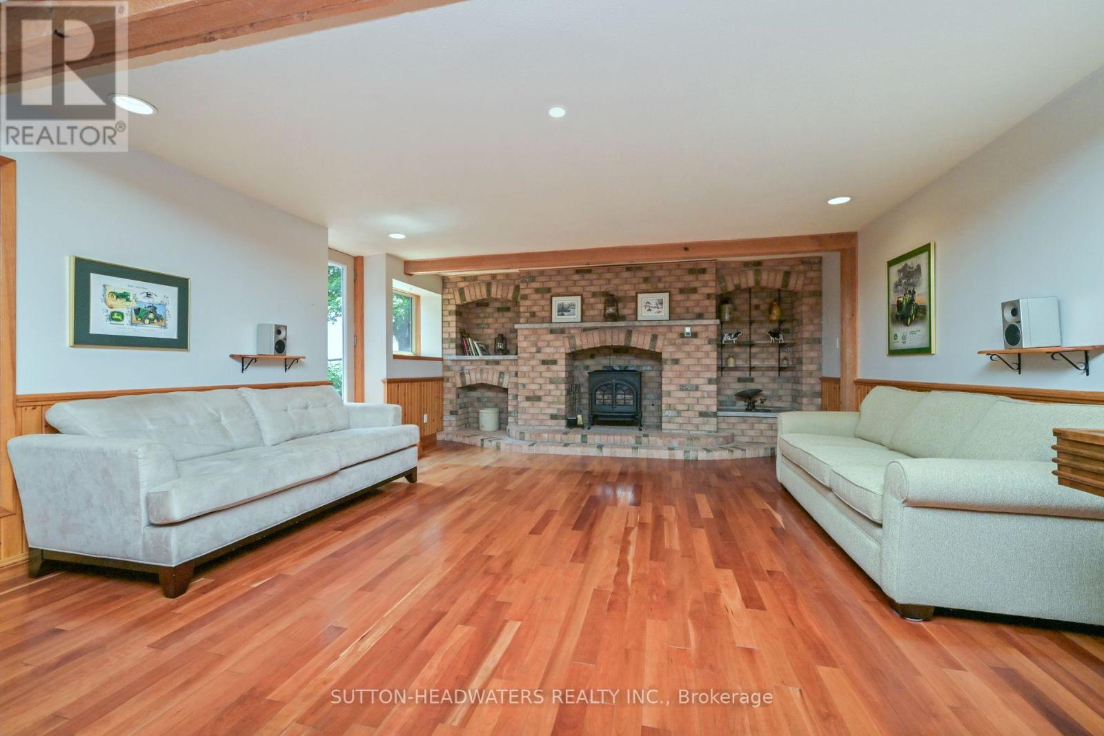 064349 COUNTY RD 3 - 22