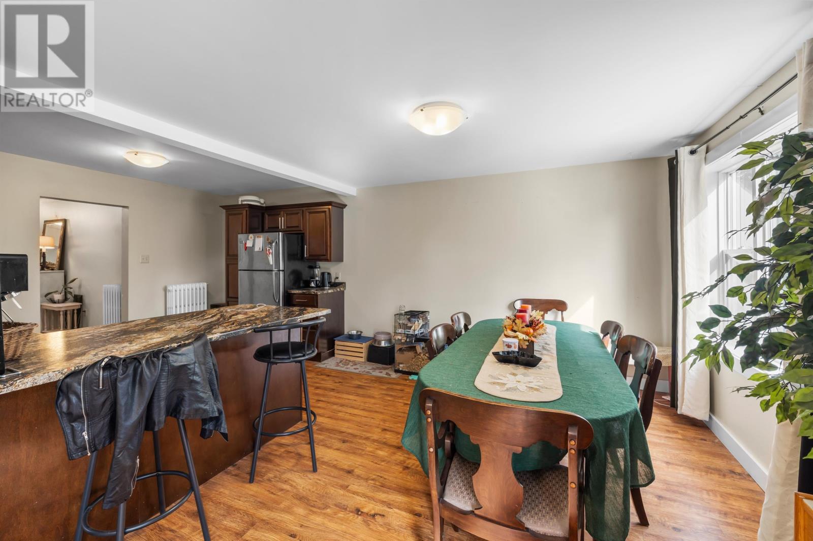 29 Ole King Square - 13
