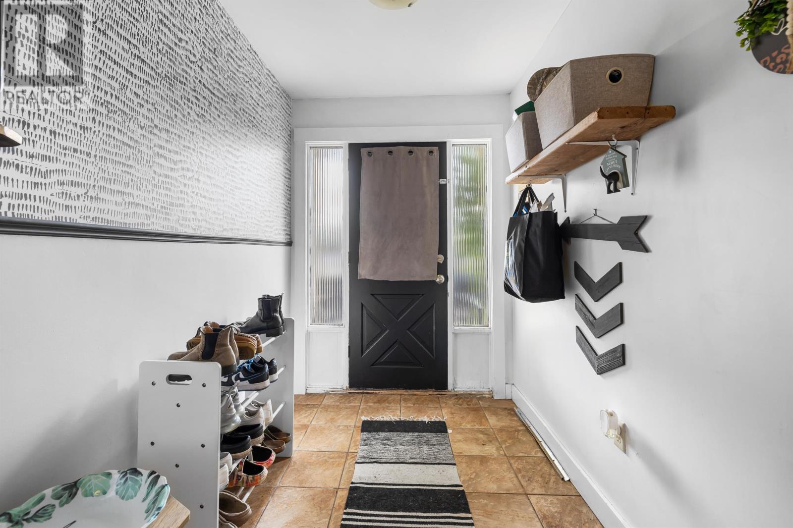 29 Ole King Square - 25