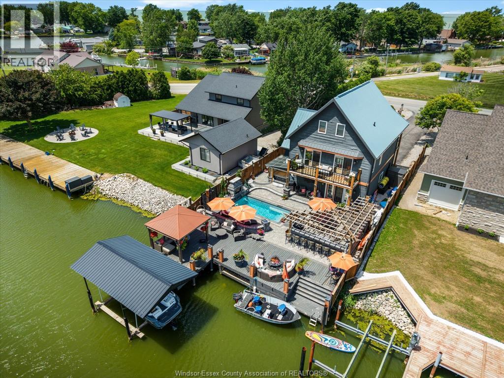 19037 LAKESIDE DRIVE