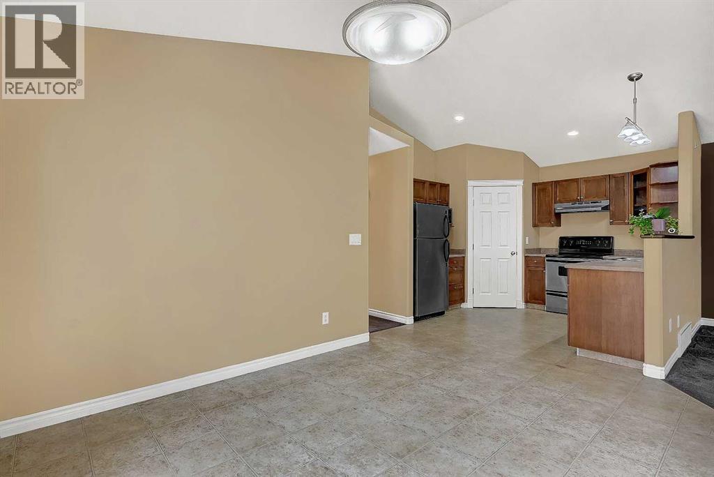 120 Pinnacle Boulevard - Image 7
