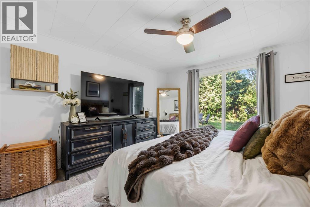 4426 MCDONALD STREET - Image 30