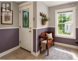 4pc Bathroom - 50 High Street, North Sydney, NS B2A2A4 Photo 11