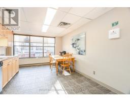 74 Mississaga Street E, Orillia, ON L3V1V5 Photo 22