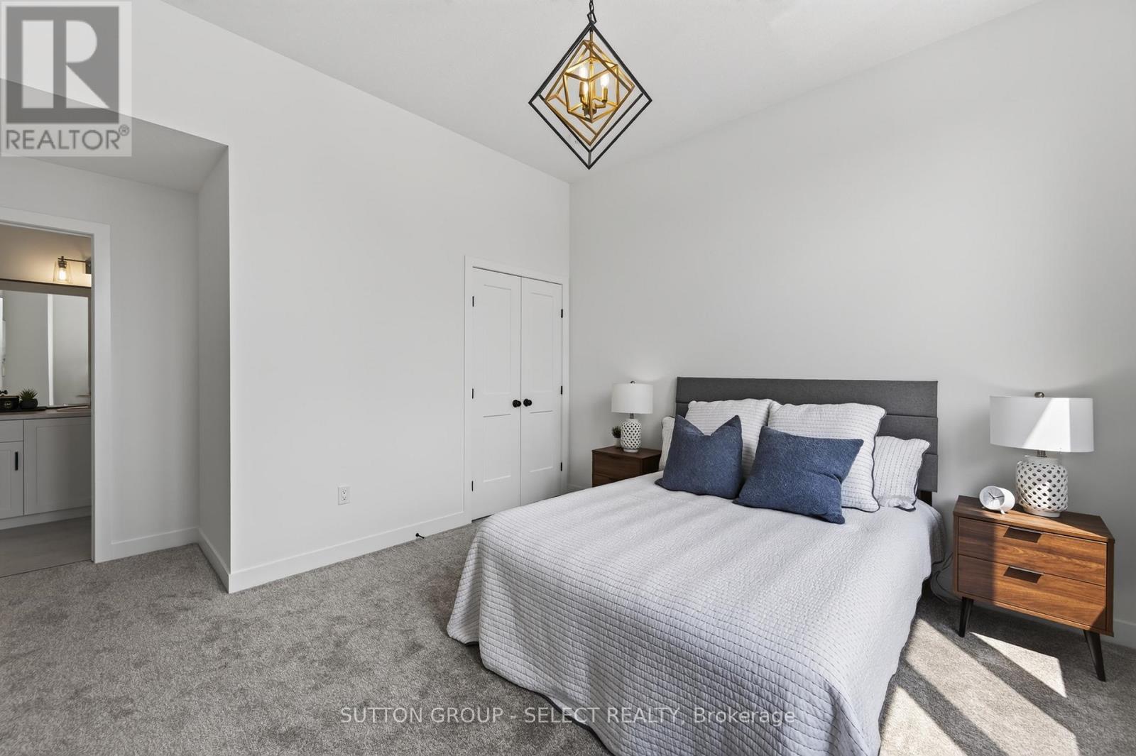 1898 FOUNTAIN GRASS DRIVE Property Photo