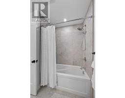 1898 Fountain Grass Drive, London South, ON N6K0M2 Photo 32