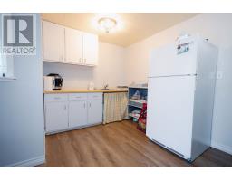 181 Main Street thumbnail 14