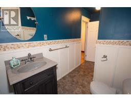 181 Main Street thumbnail 32