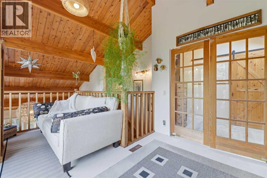 23 Redwood Meadows Drive - Image 32