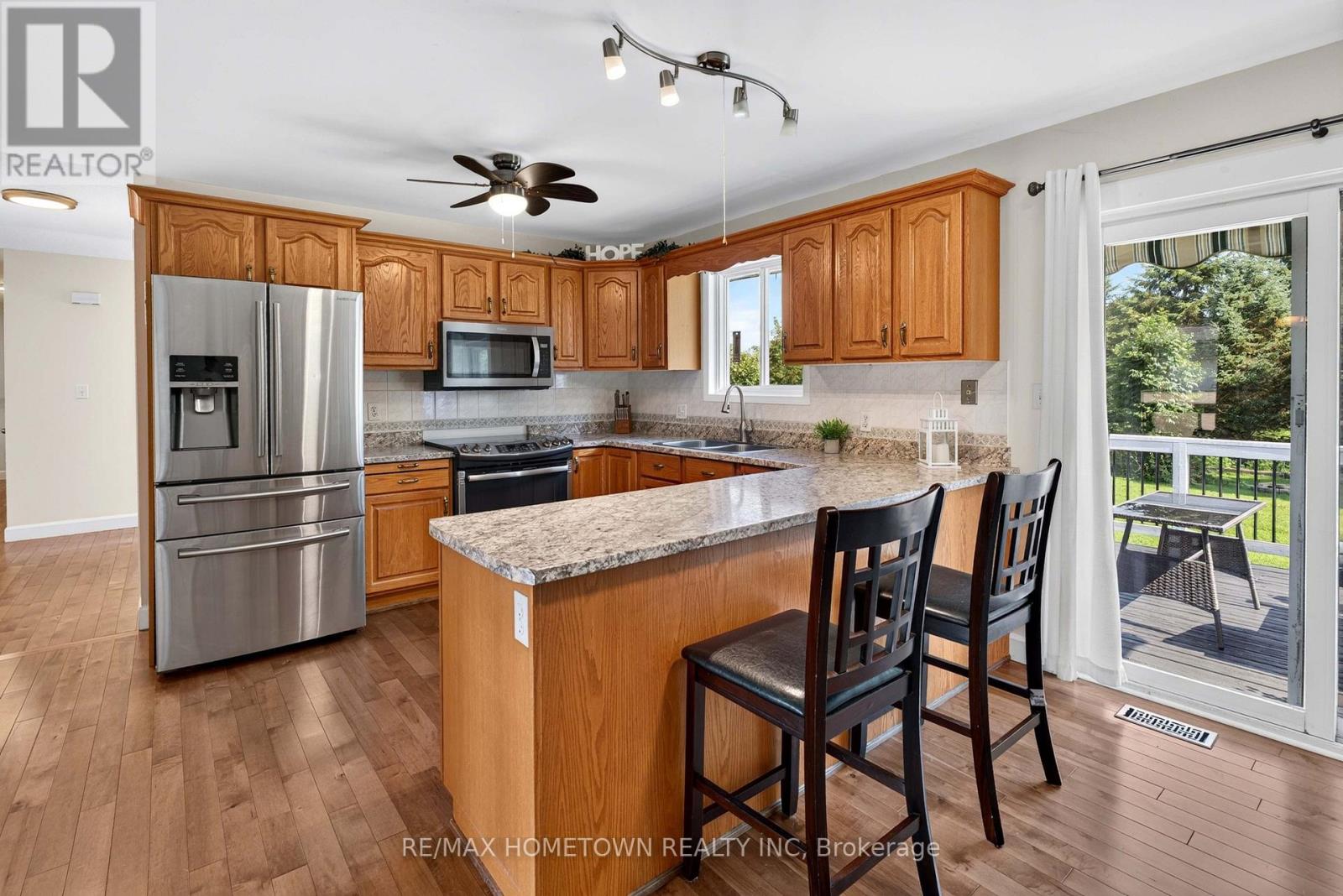 5 LAYNG DRIVE - 12