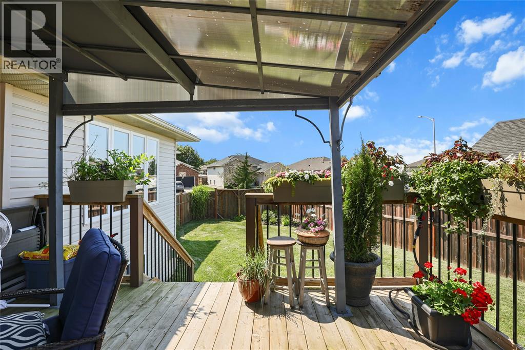 4026 Applewood DRIVE - 40