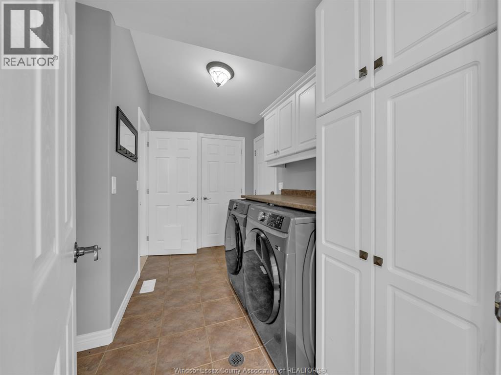229 ST. PETER STREET - 22