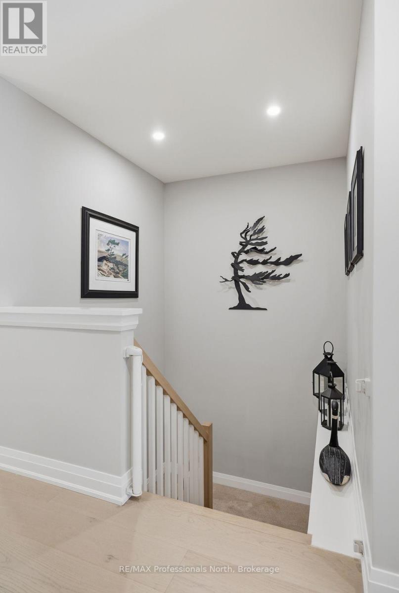 #14 71 JACK STREET - 24
