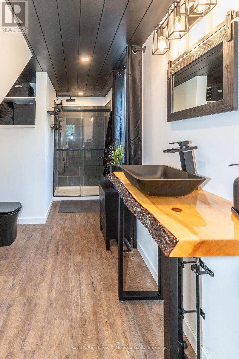 570 PINEDALE ROAD - Image 30