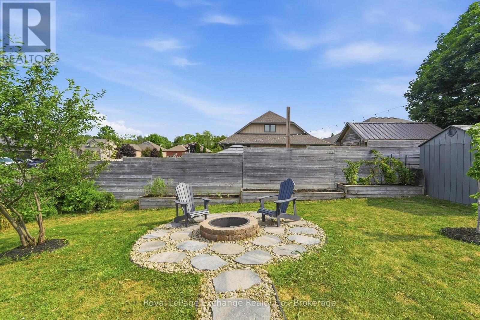 593 MORRISON CRESCENT - 40