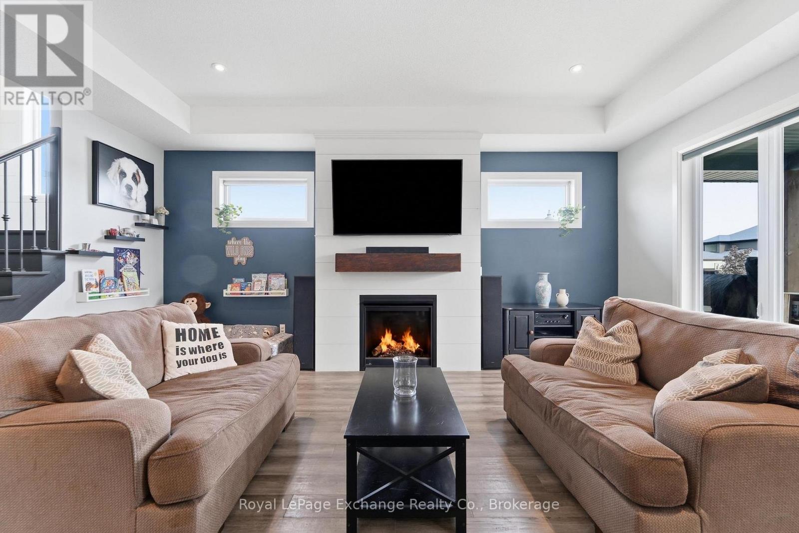 593 MORRISON CRESCENT - 8