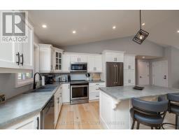 611 Sixth Street N, South Bruce Peninsula, ON N0H2G0 Photo 8