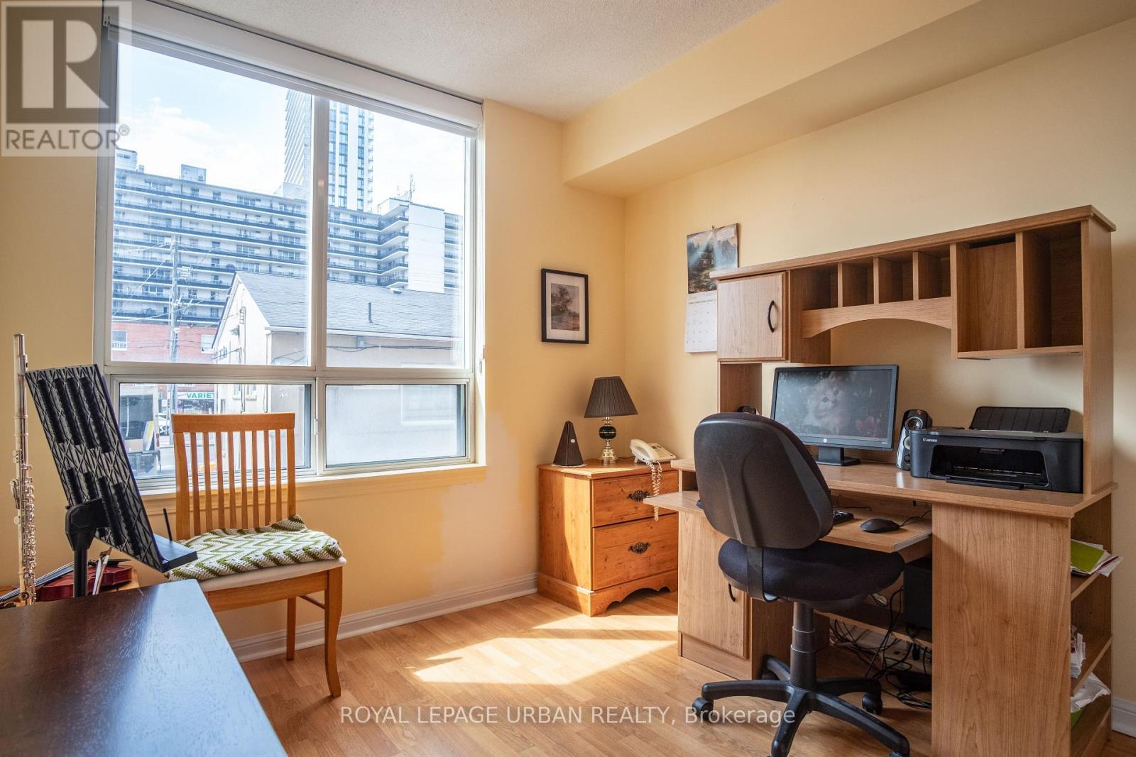 #201 5940 YONGE STREET - 16
