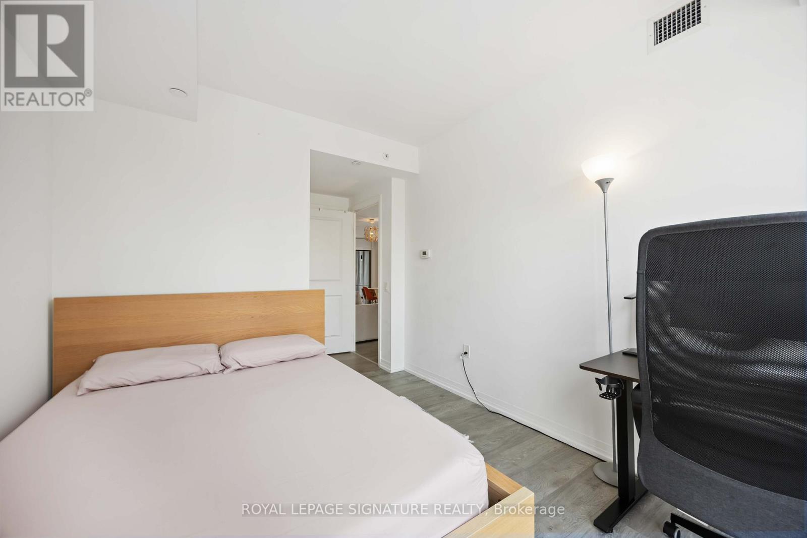 #1725 251 JARVIS STREET - 20