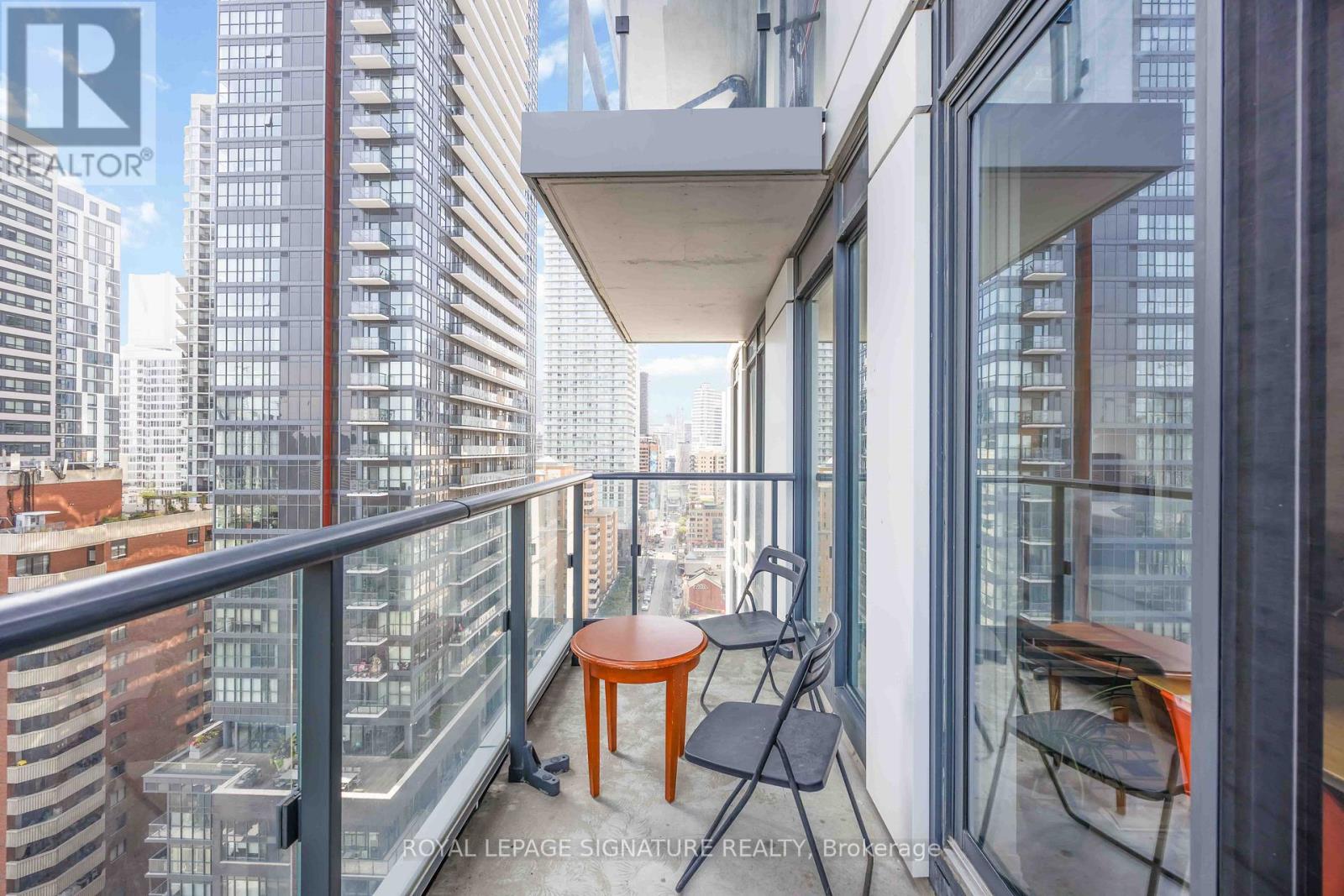 #1725 251 JARVIS STREET - 28