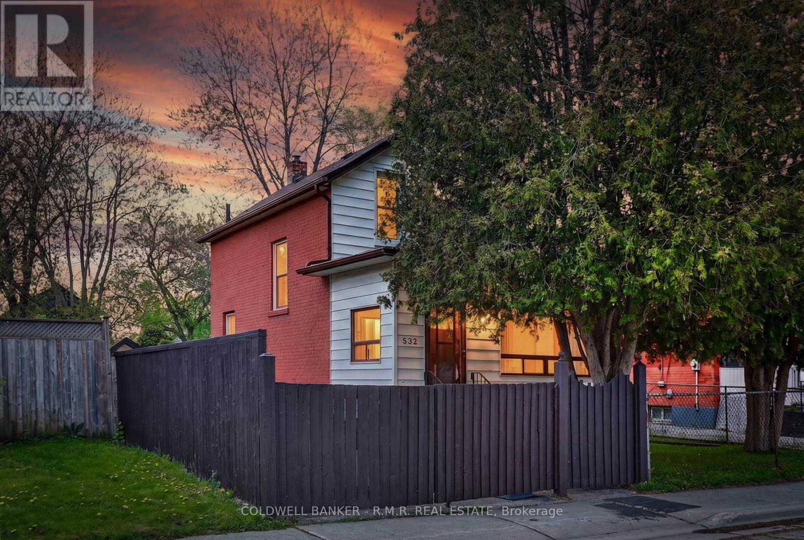 532 FRONT STREET