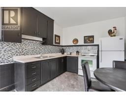 532 Front Street, Oshawa, ON L1H4V2 Photo 18