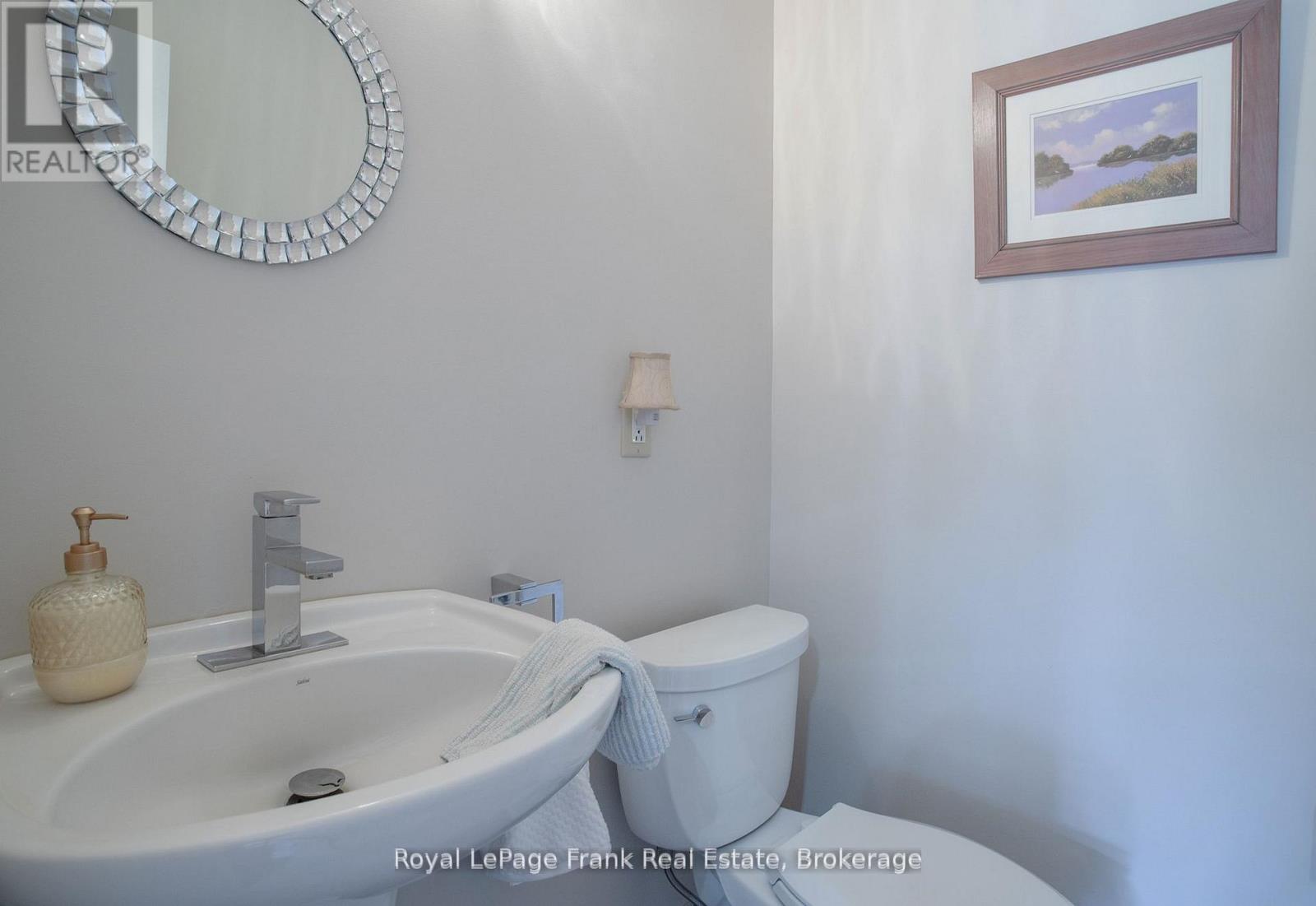 85 AMBLESIDE DRIVE - Image 28
